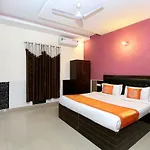 Oyo 5026 Preet Hotel